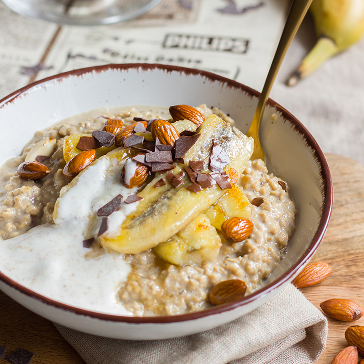 Kaffee Porridge mit Honigbanane