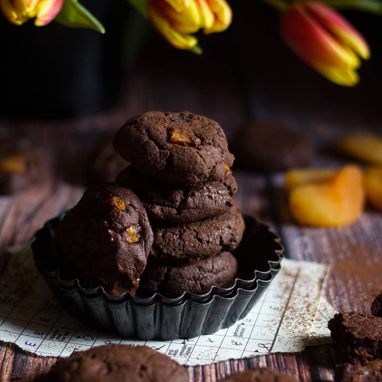 Schokoladen-Cookies mit Marille