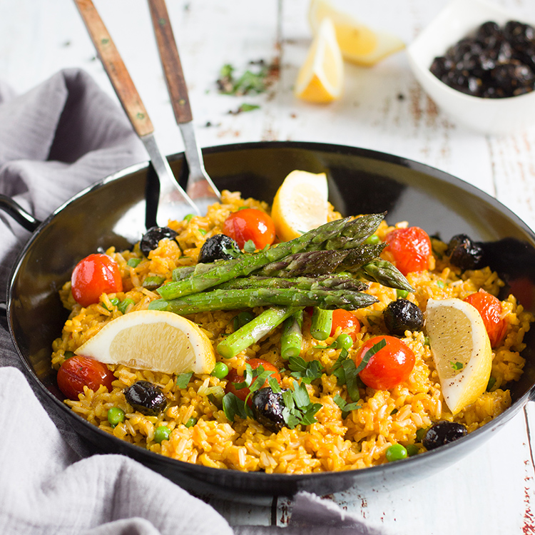 Frühlingsgemüse-Paella mit Spargel