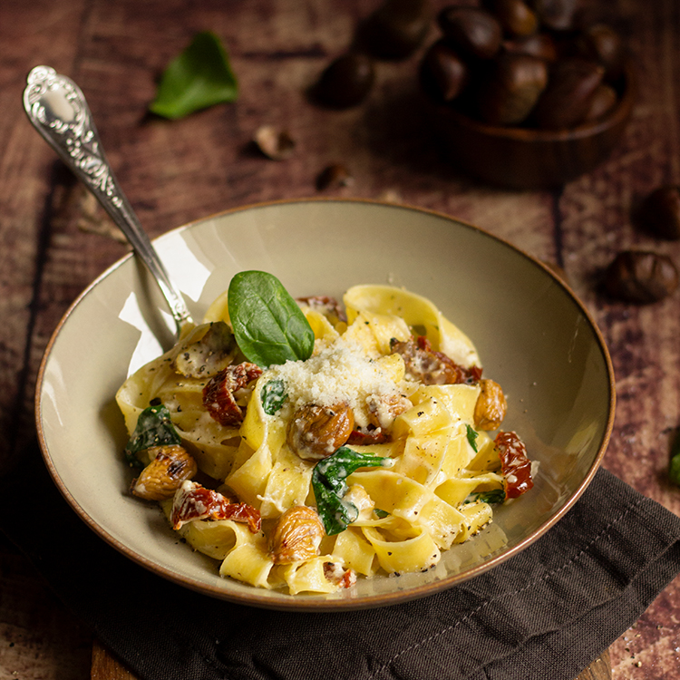 Pasta Carbonara Art mit&nbsp;Maroni