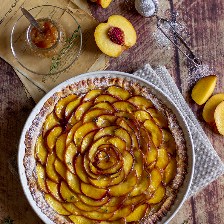 Pfirsich-Tarte mit Vanillecreme