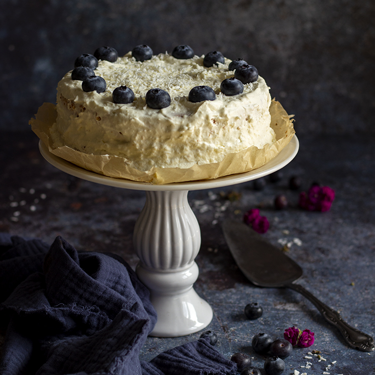 Kokos-Vanille-Törtchen mit Beeren